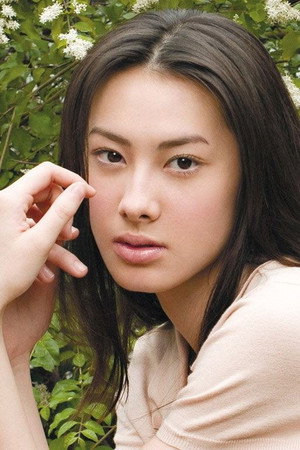 Photo of Isabella Leong Lok-Sze from the Latest Netflix gallery