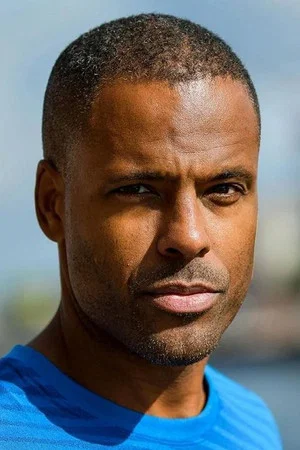 Photo of David Lenneman from the Latest Netflix gallery