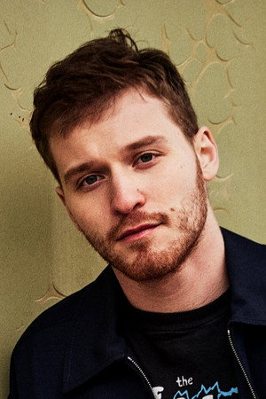 Fred Hechinger photo