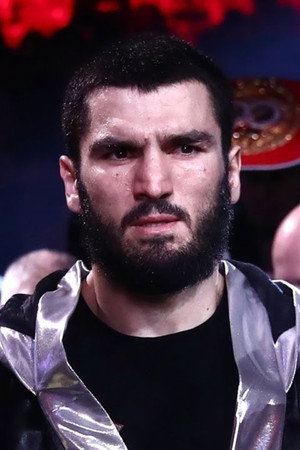 Photo of Artur Beterbiev from the Latest Netflix gallery