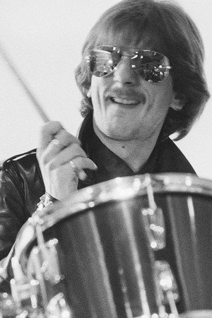 Photo of Dave Holland from the Latest Netflix gallery