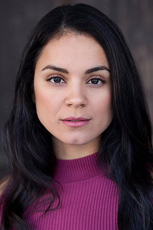 Photo of Lara Silva from the Latest Netflix gallery