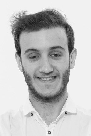 Photo of Kerem Aktı from the Latest Netflix gallery