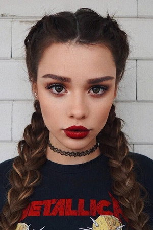 Photo of Маша Вэй from the Latest Netflix gallery
