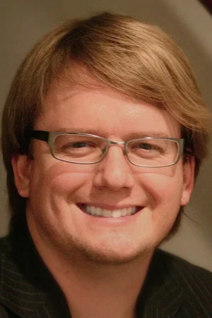 Photo of David Michael Maurer from the Latest Netflix gallery