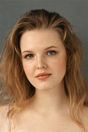 Stasya Tolstaya photo