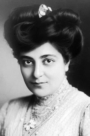 Photo of Flora Zabelle from the Latest Netflix gallery