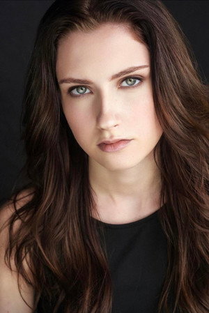 Photo of Shatara Crowe from the Latest Netflix gallery