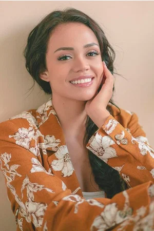 Photo of Mayra Goñi from the Latest Netflix gallery