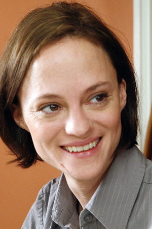 Angela Bettis photo