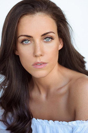 Photo of Laura Mitchell from the Latest Netflix gallery