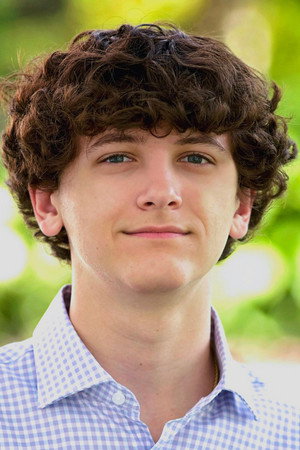 Photo of Vincent Yacovelli from the Latest Netflix gallery