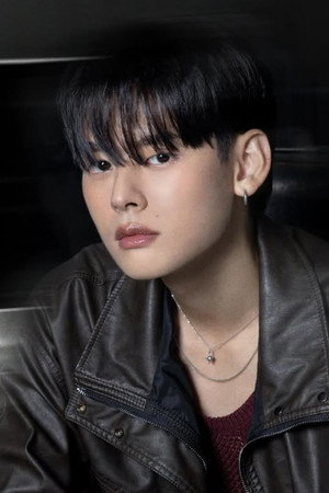 Photo of Naran Vikairungroj from the Latest Netflix gallery