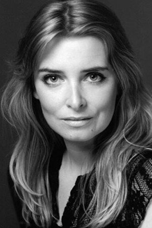 Photo of Emma Atkins from the Latest Netflix gallery
