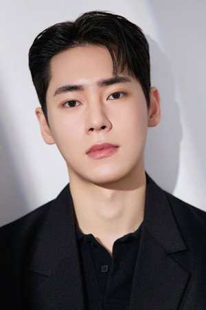 Photo of Han Jung-wan from the Latest Netflix gallery