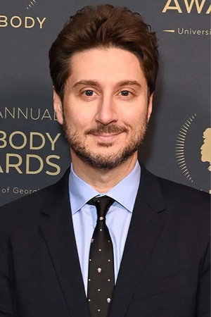 Photo of Terry Matalas from the Latest Netflix gallery