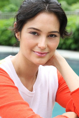 Photo of Emma Heming Willis from the Latest Netflix gallery