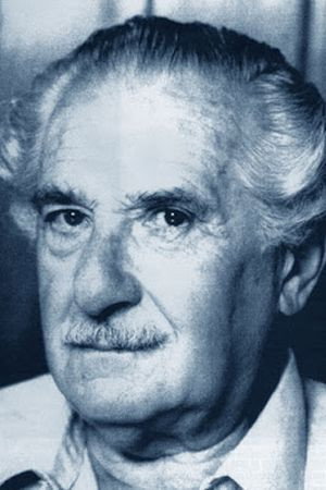 Photo of Jacques Arndt from the Latest Netflix gallery