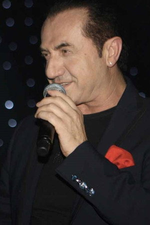 Photo of Lefteris Pantazis from the Latest Netflix gallery