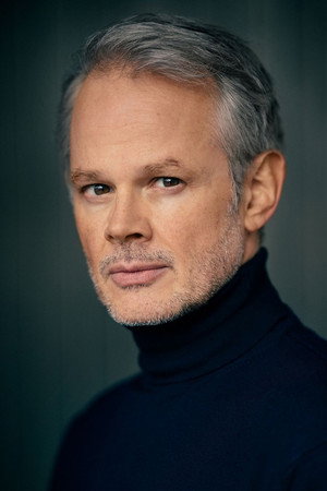 Photo of Marco Hofschneider from the Latest Netflix gallery