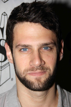 Justin Bartha photo