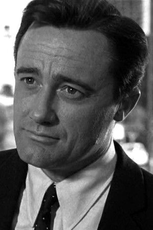 Robert Vaughn photo