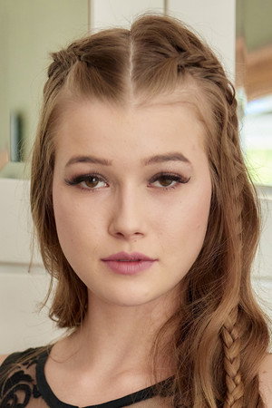 Photo of Olivia Sparkle from the Latest Netflix gallery