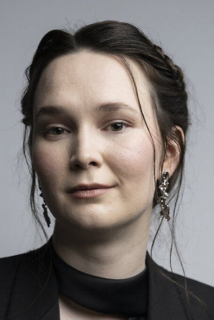 Photo of Zoë Më from the Latest Netflix gallery