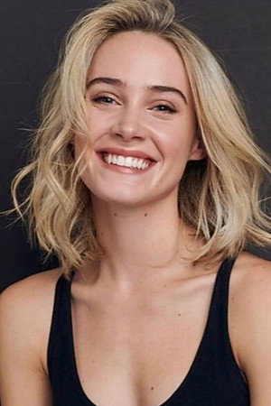 Photo of Annabel O'Hagan from the Latest Netflix gallery