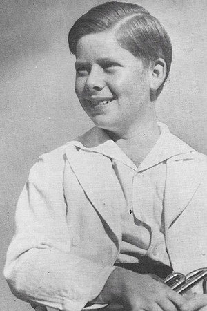 Photo of Benny Bartlett from the Latest Netflix gallery