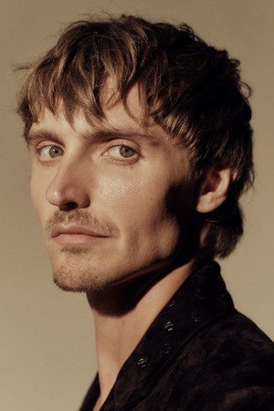 Photo of Hart Denton from the Latest Netflix gallery