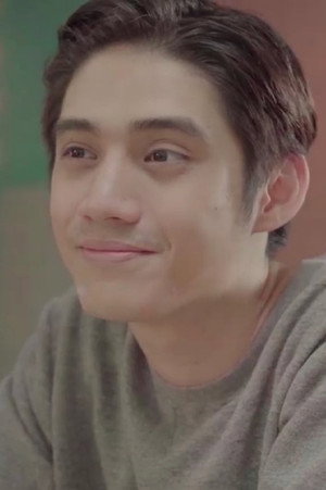 Panupat Sutirak photo