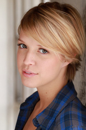 Photo of Brit Sheridan from the Latest Netflix gallery