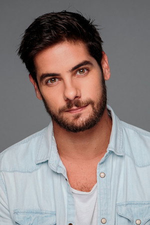 Photo of Andrés Wiese from the Latest Netflix gallery