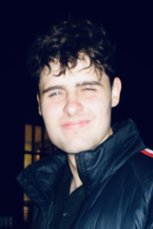 Photo of Samuel Arocas from the Latest Netflix gallery