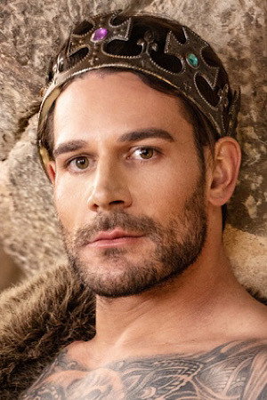 Photo of Papi Kocic from the Latest Netflix gallery