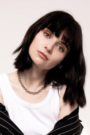 Photo of Lola Petticrew from the Latest Netflix gallery