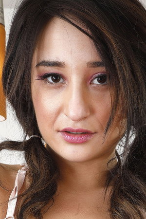 Photo of Isabella Nice from the Latest Netflix gallery