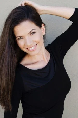 Photo of Gisela Van Lacke from the Latest Netflix gallery