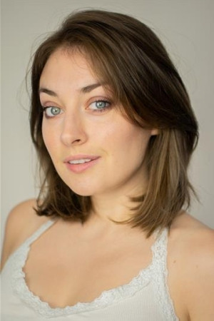 Photo of Hannah Louise Howell from the Latest Netflix gallery