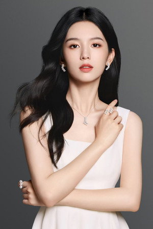 Photo of Zhou Ye from the Latest Netflix gallery