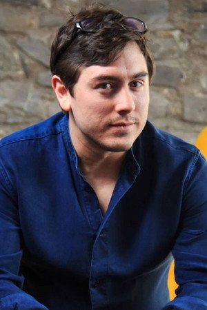 Photo of Chris Broad from the Latest Netflix gallery