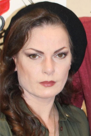 Photo of Zeena Schreck from the Latest Netflix gallery
