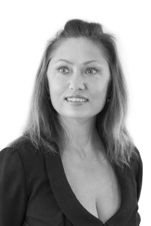 Carmen Mikiver photo