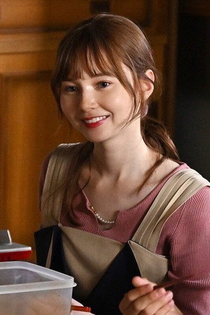 Photo of Aya Marsh from the Latest Netflix gallery