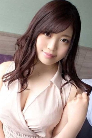 Photo of Ayaka Mochizuki from the Latest Netflix gallery