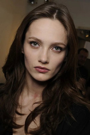 Photo of Karmen Pedaru from the Latest Netflix gallery