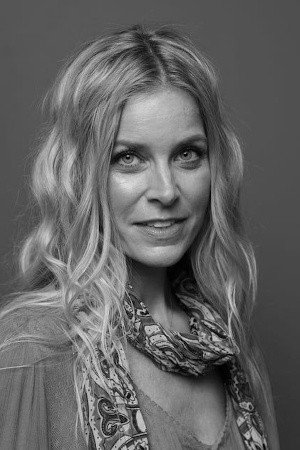 Sheri Moon Zombie photo