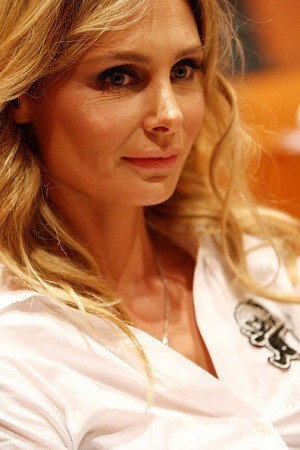 Photo of Annamaria Malipiero from the Latest Netflix gallery