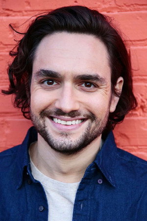 Photo of Aaron Eisenberg from the Latest Netflix gallery